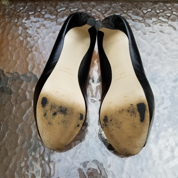 Nine West PeepToe Platform Leather Heels - Picture 5 of 5